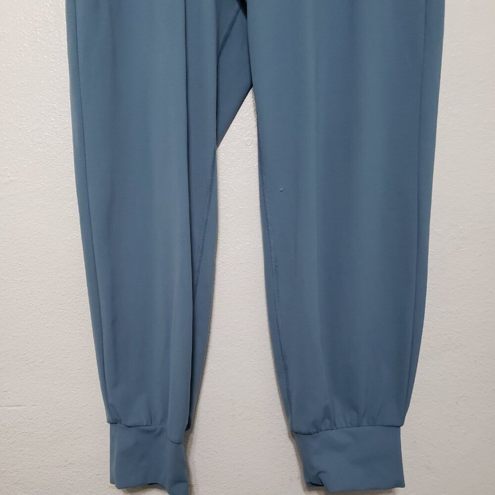Athleta Salutation Powervita Jogger - Picture 4 of 13